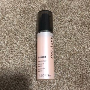 Mary Kay pore minimizer